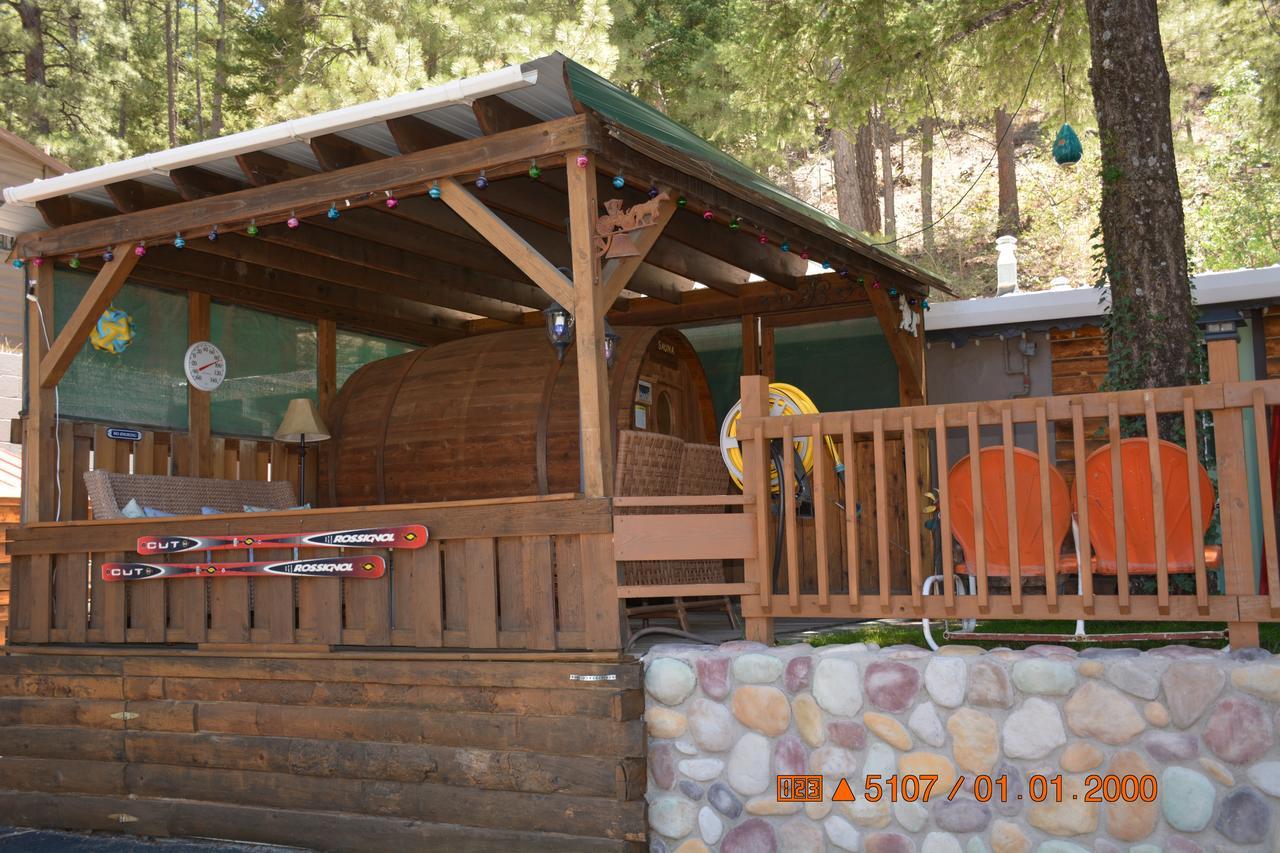 Sitzmark Chalet Inn Руидозо Экстерьер фото